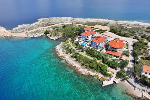 Property building, Bird's eye view