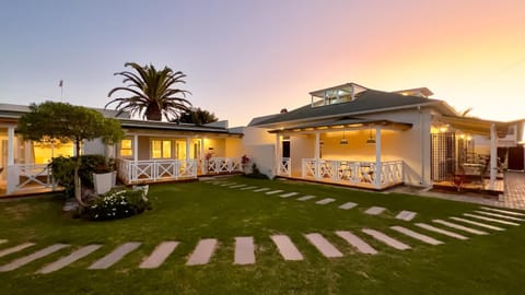 Property building, Garden view