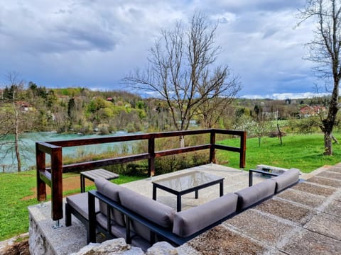 Spring, Natural landscape, Garden, View (from property/room), On site, Garden view, River view, Inner courtyard view