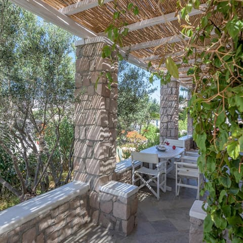Day, Dining area, Garden view