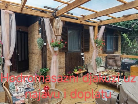 Kucica za odmor Lena I Matija Apartment in Novi Sad