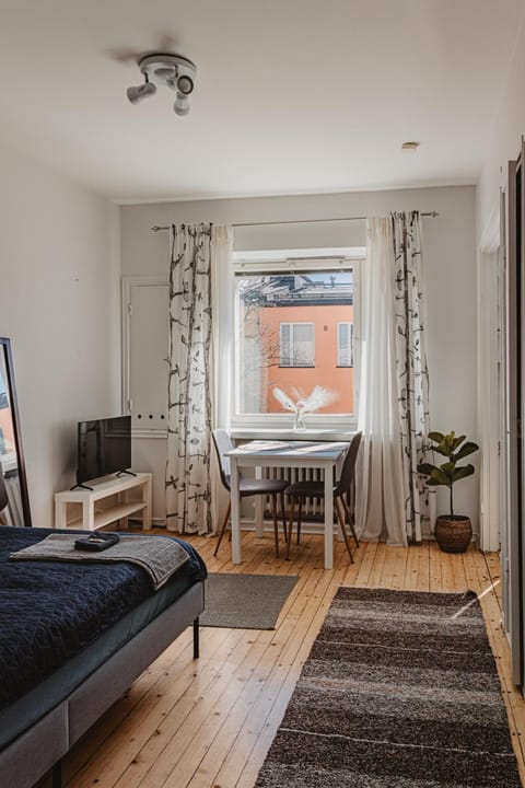 Living room, Bedroom