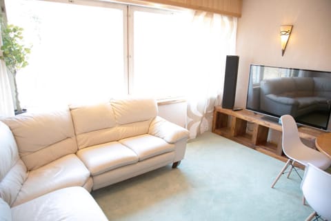 HH Huoneistot Suite Apartment in Uusimaa