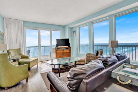 TV and multimedia, Living room, Sea view