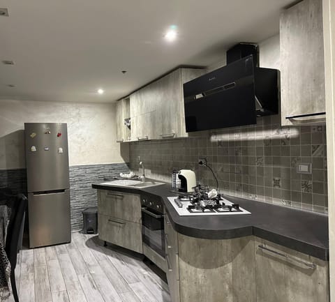 Kitchen or kitchenette, pet friendly, stove