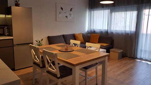 Living room, Dining area, minibar