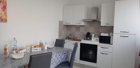 Casa Vacanze Ale e Gio Bed and Breakfast in Piombino