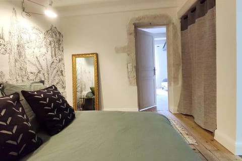Uzès médiévale l'écrin d'Amalia Apartment in Uzes