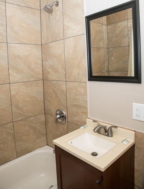 Shower, Bathroom, Bath