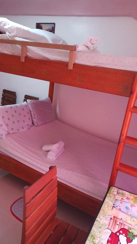 bunk bed