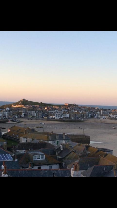 Harbour View Apartment in Saint Ives