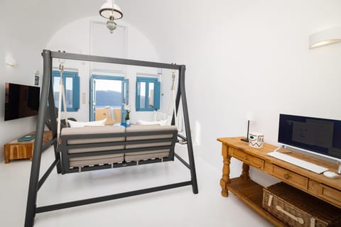 View (from property/room), Living room, Seating area