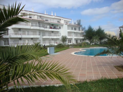 Property building, Pool view, Swimming pool