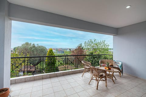 Natural landscape, Balcony/Terrace