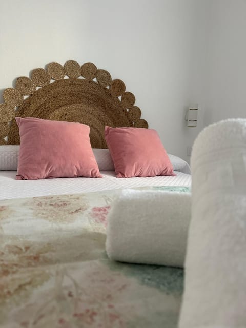 Bedroom, pet friendly