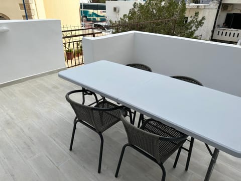 View (from property/room), Balcony/Terrace