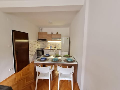 Riva Del Mare Apartment in Kotor Municipality