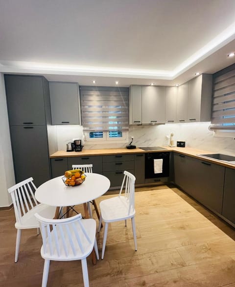 Urban Escape Apartment in Kavala