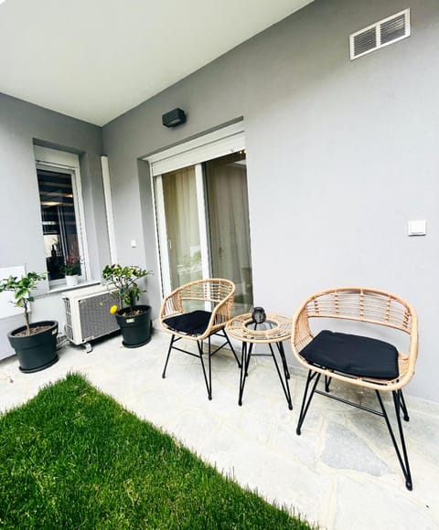 Urban Escape Apartment in Kavala