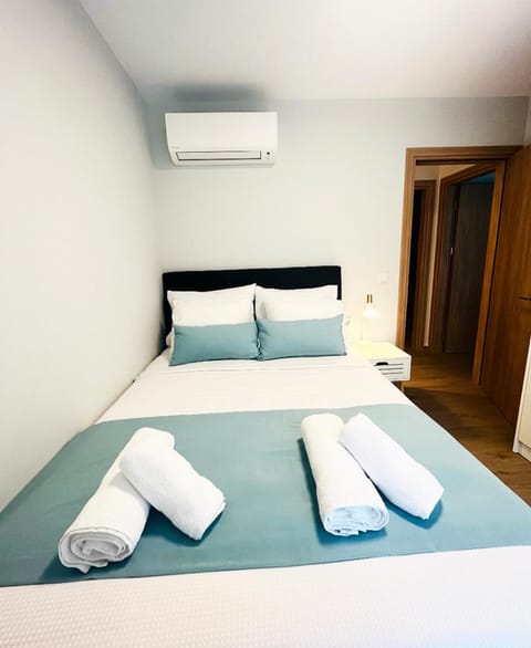 Urban Escape Apartment in Kavala