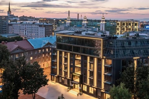 Property building, Street view