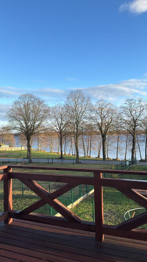 Zielona Ostoja - domy całoroczne z własną linią brzegową House in Lithuania