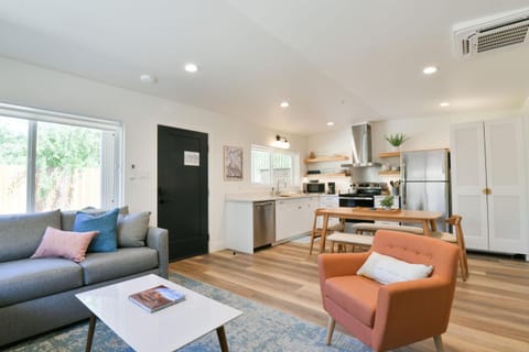 Moab Inn Towner #4 - Heart of Downtown Apartment in Moab