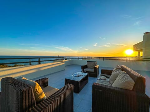 View (from property/room), Balcony/Terrace, Sea view, Sunset, hair dresser