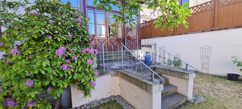 Property building, Balcony/Terrace