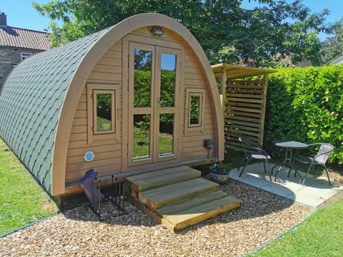 The Chestnuts Pod with private garden. House in South Norfolk District