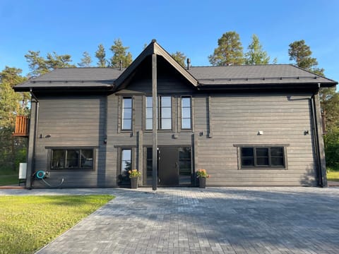 Property building, Lake view