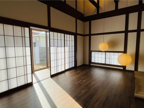 Communal lounge/ TV room, Living room, Dining area