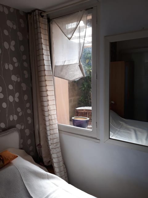 Property building, Bedroom