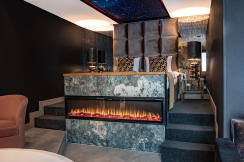 Bed, Living room, Seating area, flat iron