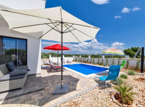 Villa Adriatic Sunrise Villa in Šibenik