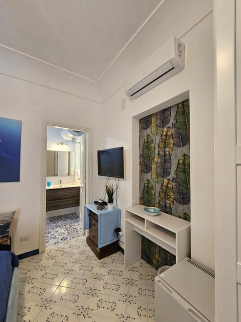 TV and multimedia, Bedroom