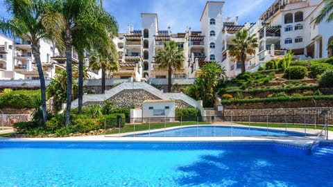 Other, Pool view