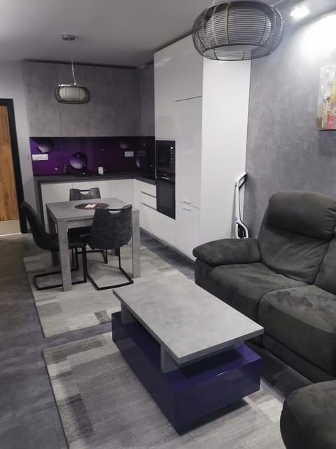 Kitchen or kitchenette, Living room, Seating area
