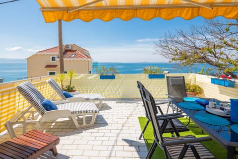 Day, View (from property/room), Seating area, sunbed