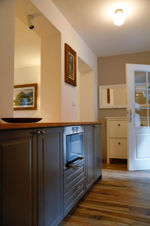 Kitchen or kitchenette, pet friendly, kitchen, kitchen