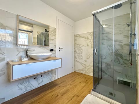 Appartamento privato con jacuzzi Apartment in Legnano