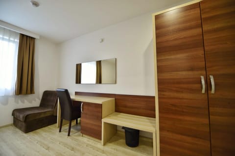 Seating area, wardrobe