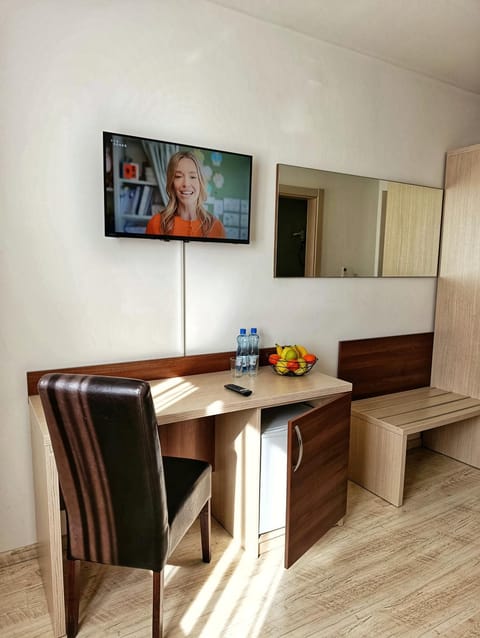 TV and multimedia, minibar