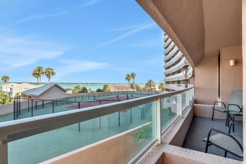 Crescent Beach Club I 4G House in Sand Key