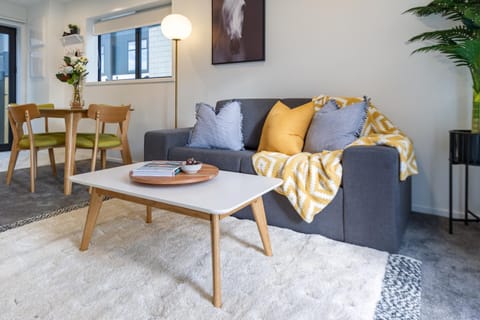 Facade/entrance, Living room, Photo of the whole room, Decorative detail, Dining area