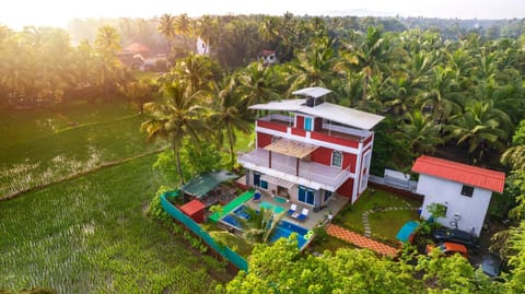Property building, Balcony/Terrace