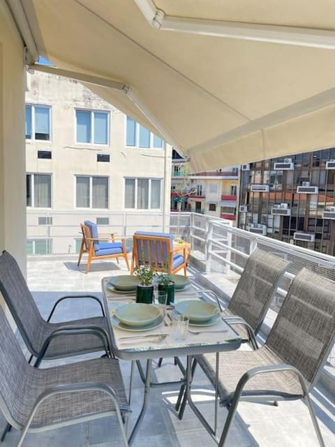 Day, Balcony/Terrace, Dining area