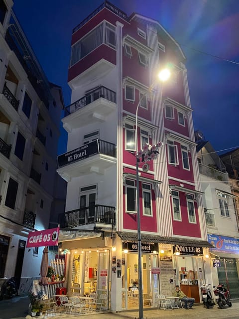 Property building, Night