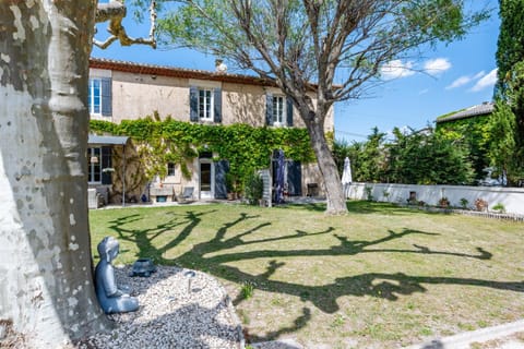La Bastide des Joncquiers Country House in L'Isle-sur-la-Sorgue
