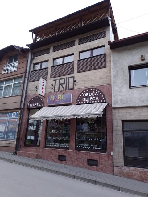 Property building, Street view